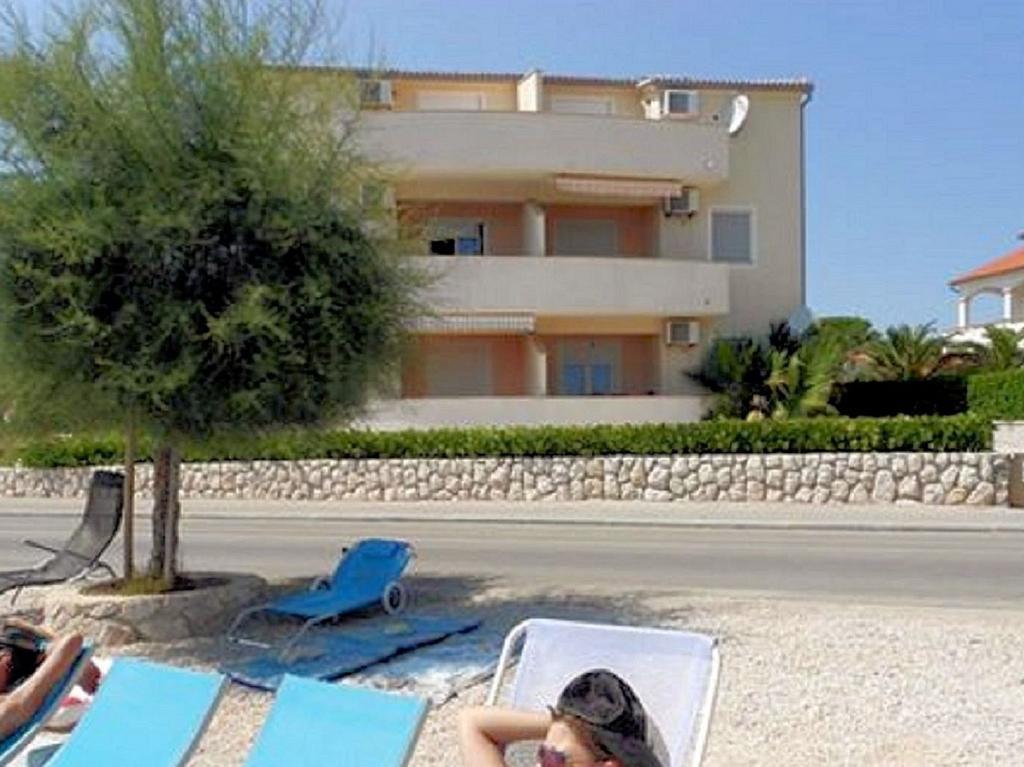 Beach Home Noemie Vir Dış mekan fotoğraf