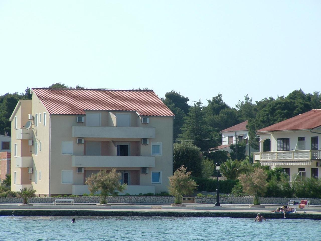 Beach Home Noemie Vir Dış mekan fotoğraf